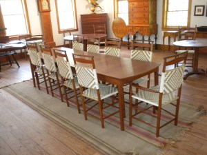 Ingersoll dining table