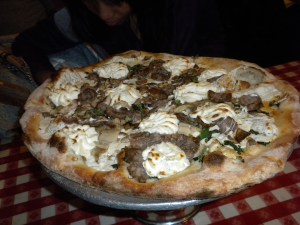 Lombardi's "White Pizza" w/sausage & mushrooms