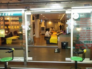 "Hoof Massage" is Great in Taiwan