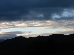 Ali Mountain: Sunrise...