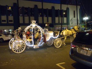 The Mission Inn: Handsome Carriage Ride