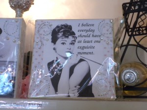 Paris in a Cup: Audrey Hepburn gift...