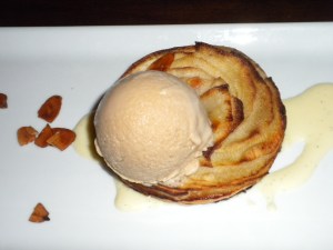 Apple Turnover w/Caramel Gelato