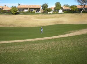 Elfie Looks even Smaller than Usual